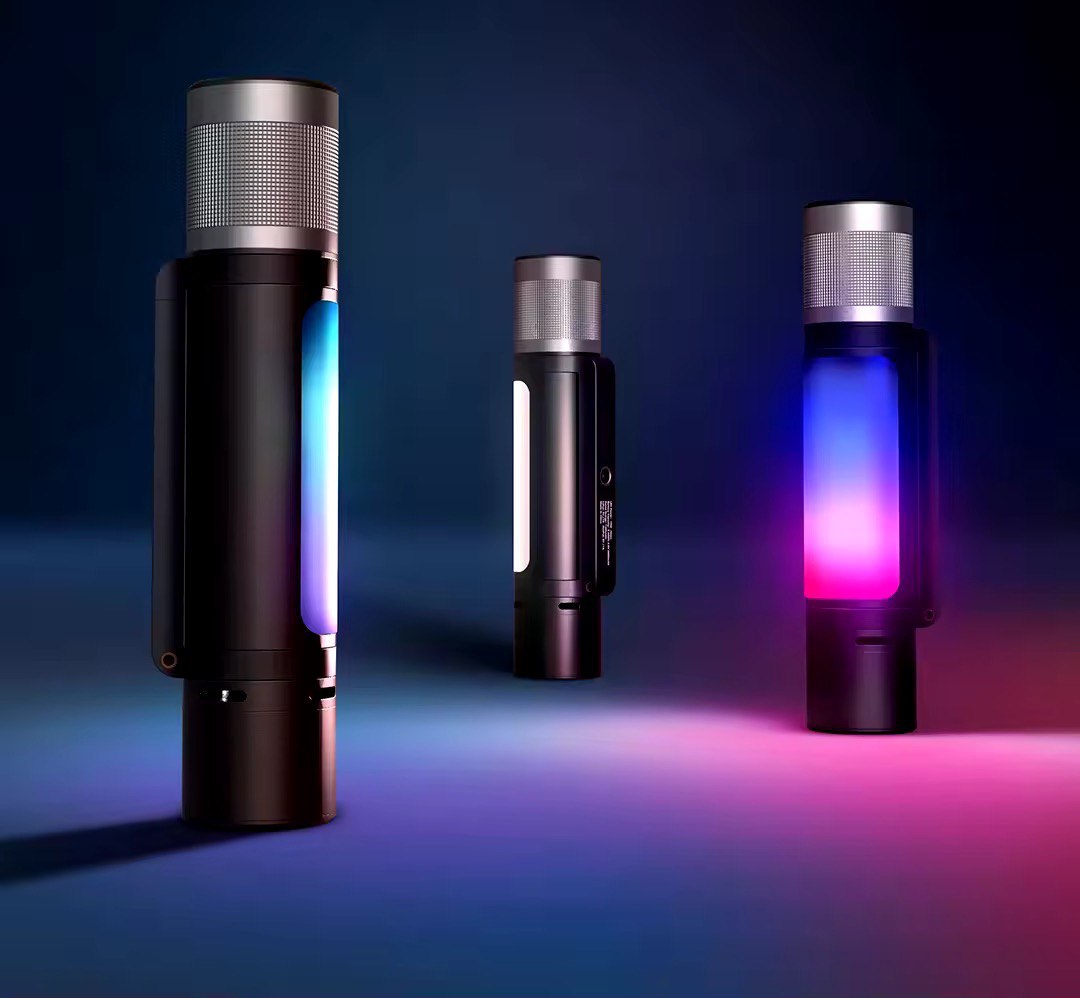 Multifunctional flashlight 12 in 1